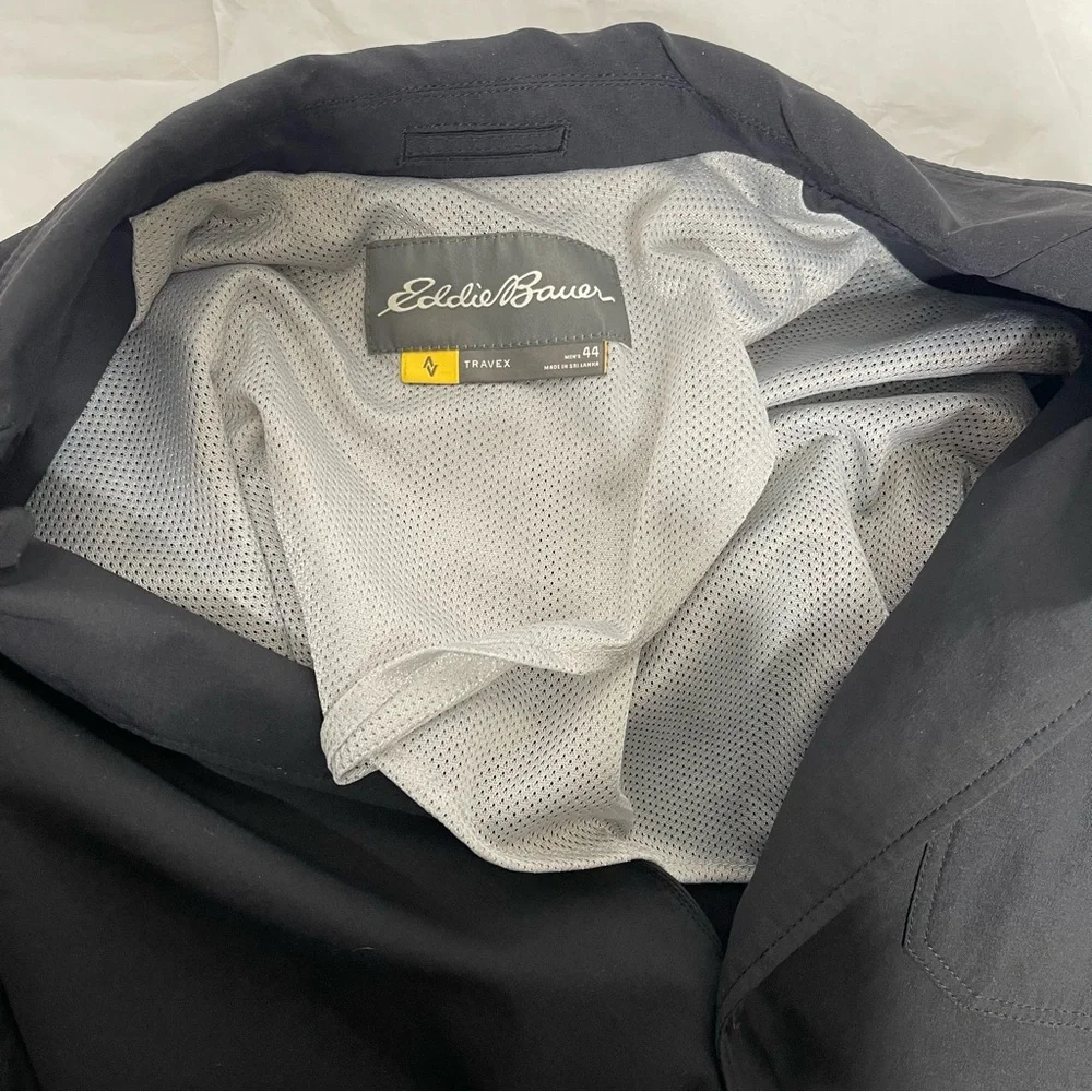 Eddie Bauer Travex Voyager Performance Nylon Lycra Travel Blazer Size 44